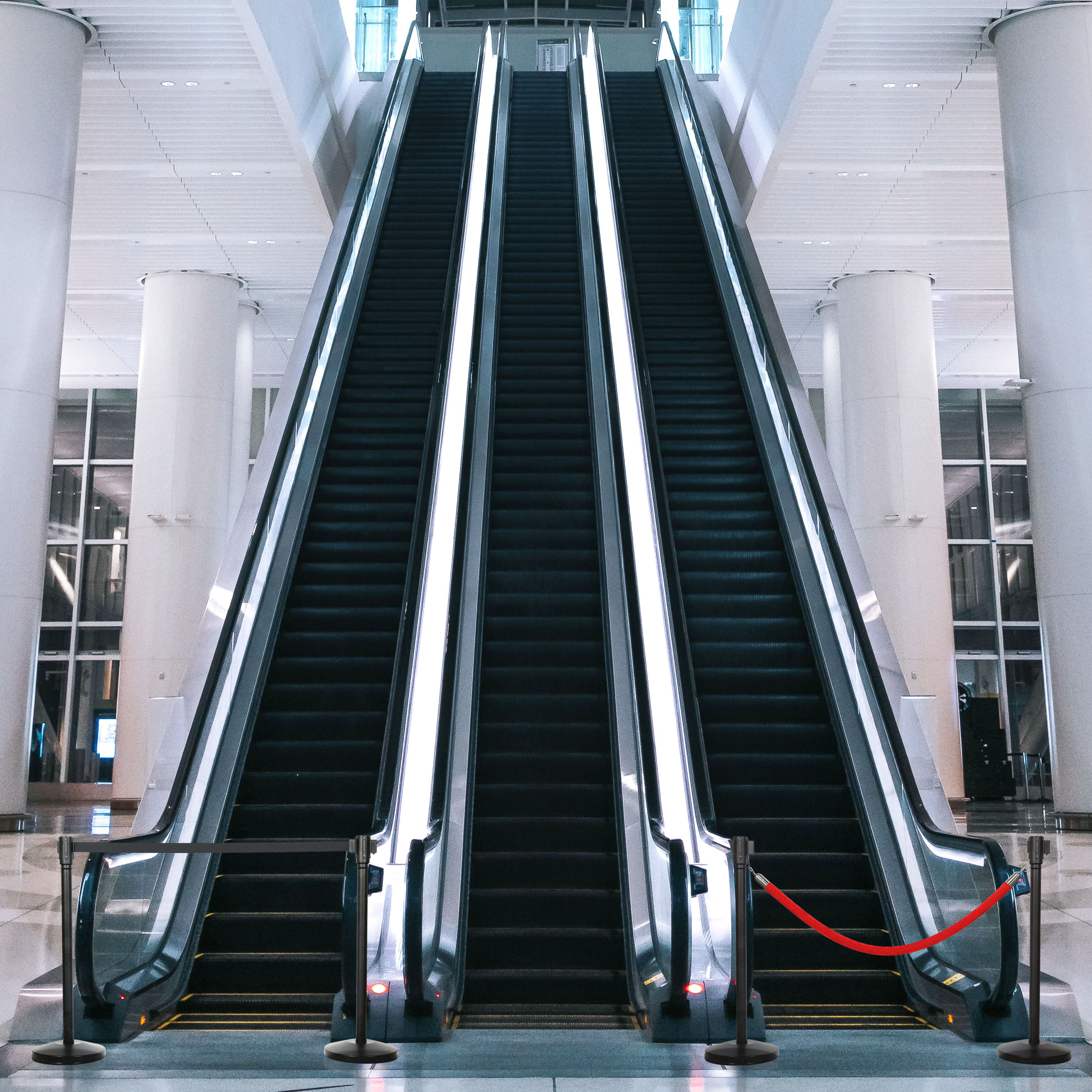 4-Way Barrier Post | Retractable Belt Stanchion CAE-106B - Image 7